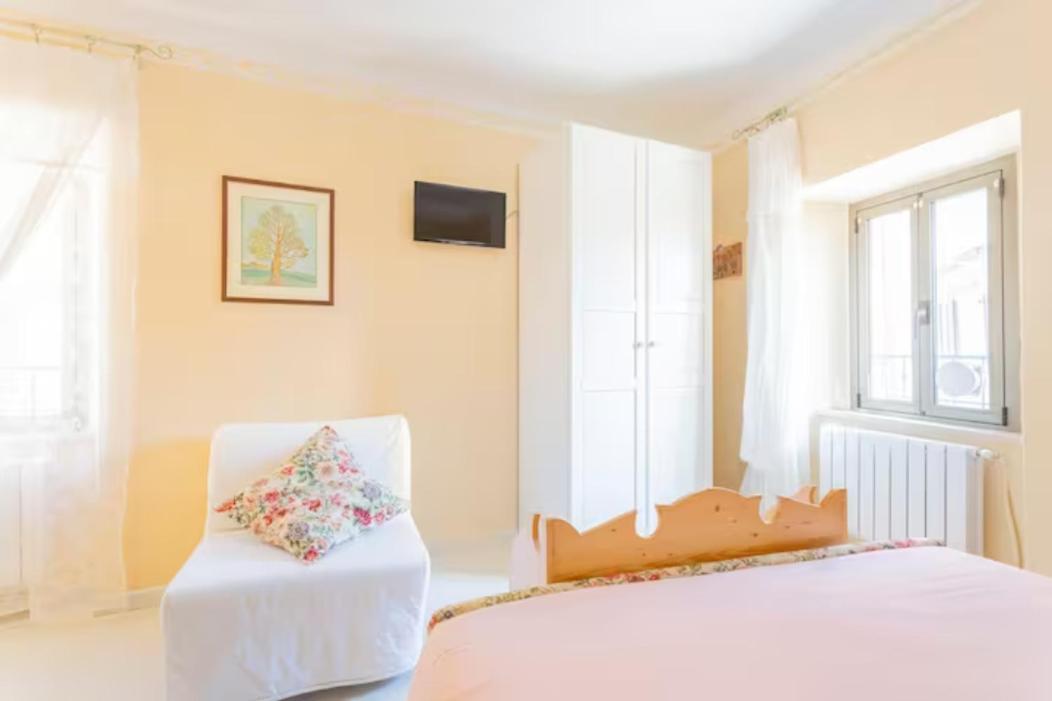 B&B La Finestra Sul Campanile Montecosaro  Eksteriør bilde