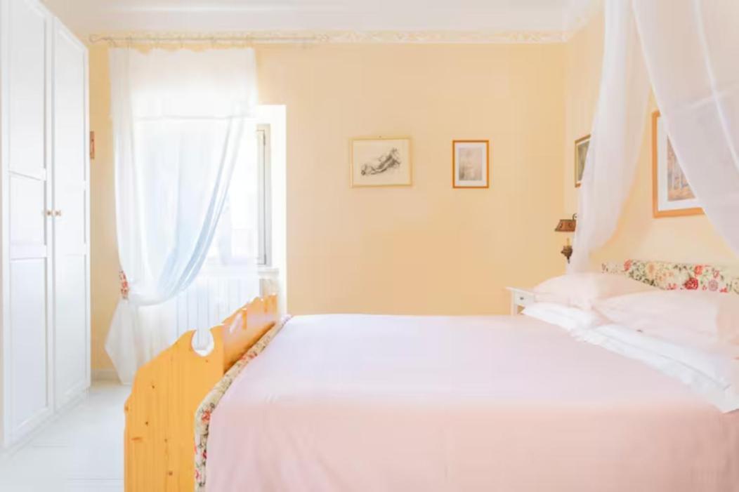 B&B La Finestra Sul Campanile Montecosaro  Eksteriør bilde